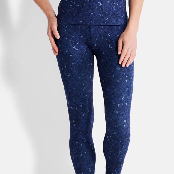 NZ ACTIVE by NIC+ZOE Spotted Blues High Waist Leggings, size L - Picture 4 of 13